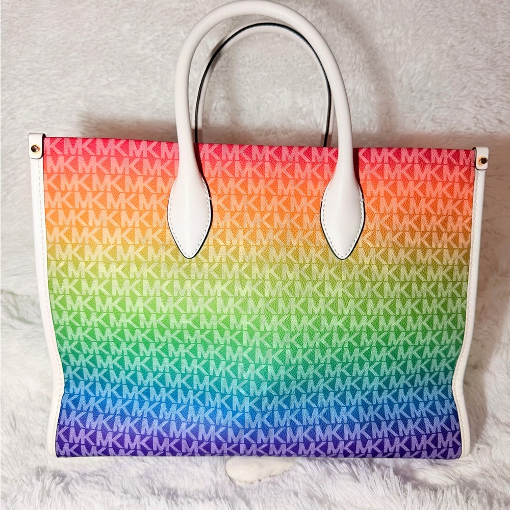 Michael Kors Mirella Small Rainbow
Signature Logo Xbody Tote Bag Rainbow 🌈 NWT - Picture 2 of 7
